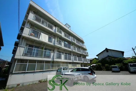 青雲マンションの画像