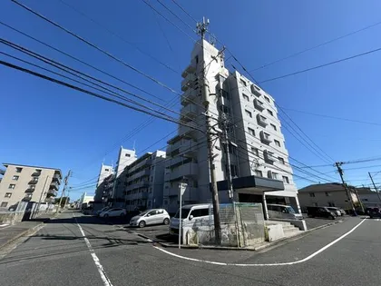 ライフ モア本城B棟の画像