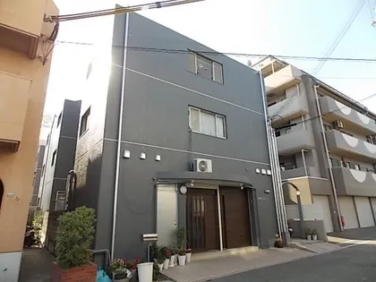 兵庫県神戸市須磨区大手町1丁目【マンション】の外観