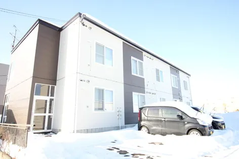 ポプラ11【205号室】の外観