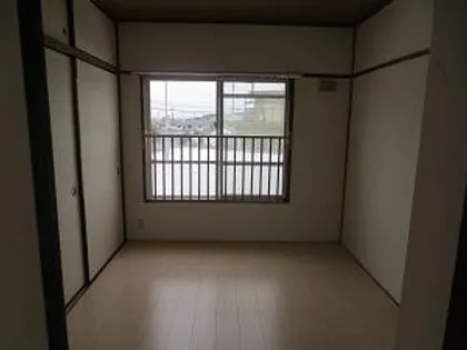 グレースタカツキの画像