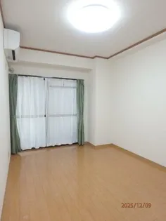 大阪府大阪市東淀川区東中島1丁目【マンション】の外観