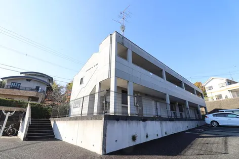 クリオコートラピエスの画像