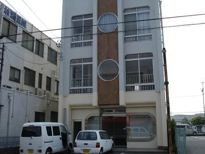 エイトビルの画像