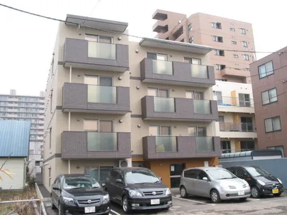 プレイオーネ北13条の画像