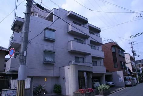 ラヴィ一乗寺の画像