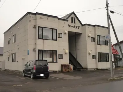 北海道滝川市黄金町西4丁目【アパート】の外観