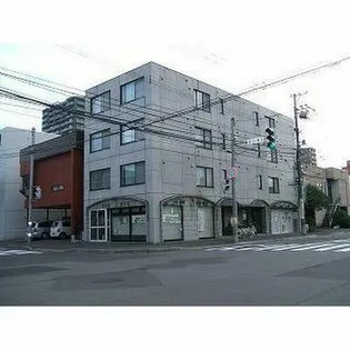 プログレスコート六番館【305号室】の外観