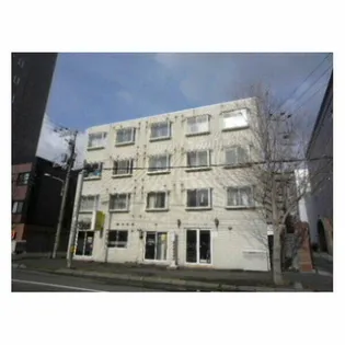 北海道札幌市中央区北六条西13丁目【アパート】の外観