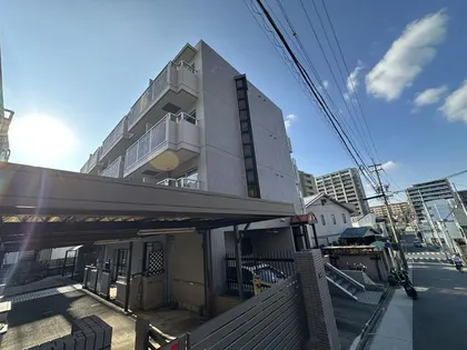 愛知県名古屋市昭和区滝川町【マンション】の外観