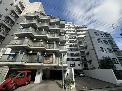 ラフィネ新栄【4階】の外観