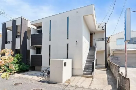 福岡県福岡市博多区吉塚1丁目【アパート】の外観