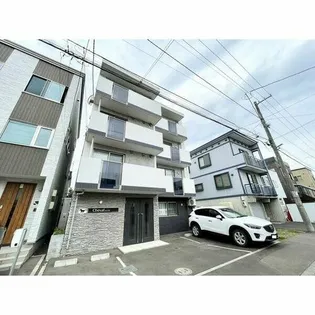Cheval北10条【3階】の外観