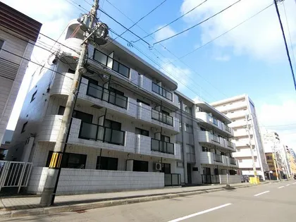 北海道札幌市中央区北一条西23丁目【マンション】の外観