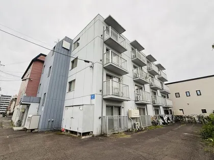 バロニィの画像