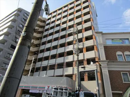 ネオダイキョー三宮【4階】の外観