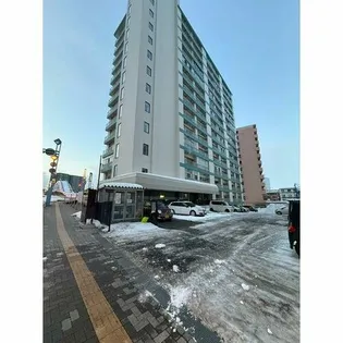 中の島リバーサイドマンション【8階】の外観