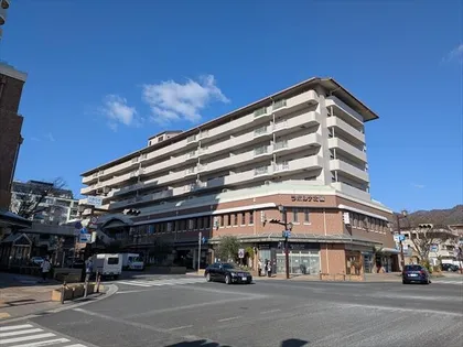 ラポルテ北館の画像