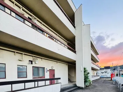 西野マンションの画像