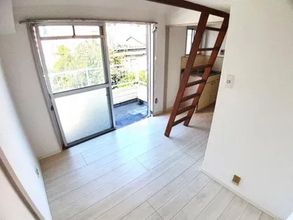 福岡県福岡市早良区西新5丁目【マンション】の外観