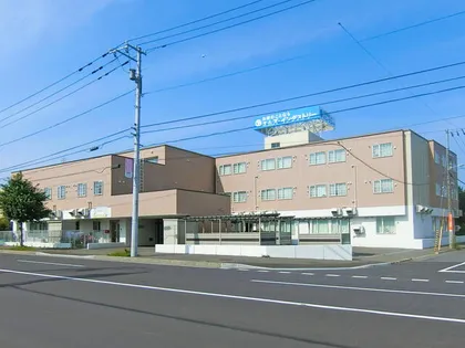 メニーズコート科学大学前の画像