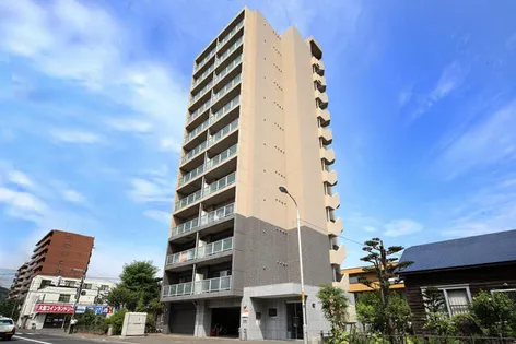 ルラシオン桜並木の画像