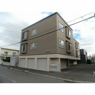 ビーウエストの画像