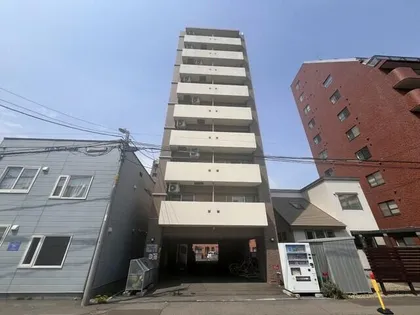 Azzurri Garden山鼻【6階】の外観