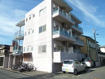 エスタブリッシュ折尾の画像