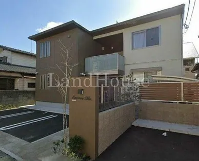 エミナンス ヴィラの画像