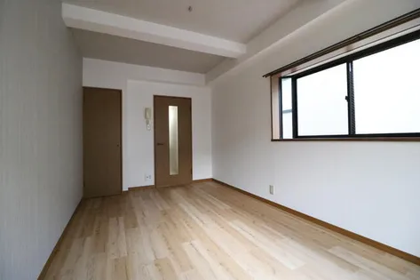 福岡県福岡市中央区地行2丁目【マンション】の外観