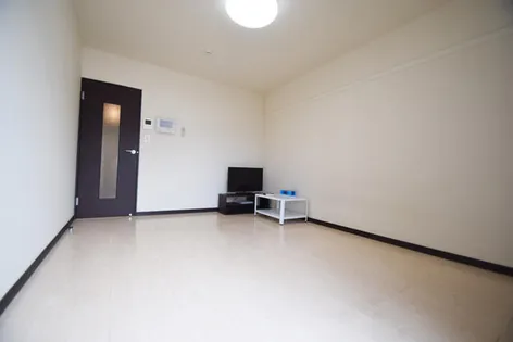 レオネクストクレールレジェンド【203号室】の外観