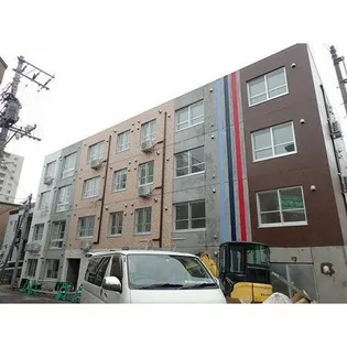 エヴァ麻生の画像