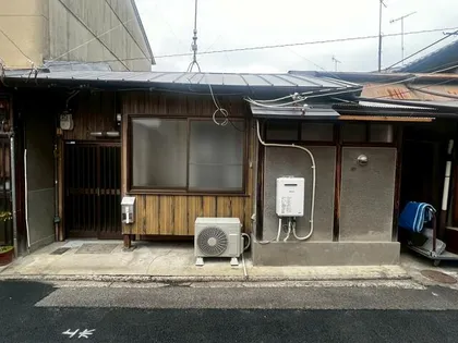 京都府京都市中京区六角大宮町【テラスハウス】の外観