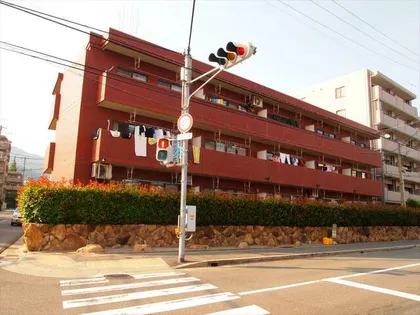 石岡マンションの画像