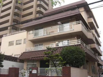 ミリオンハイツ【4階】の外観