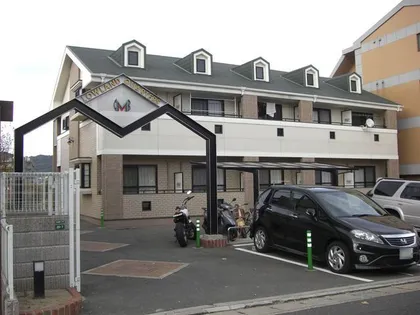 ローランドクォーターズの画像