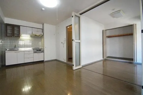 福岡県福岡市中央区荒戸3丁目【マンション】の外観