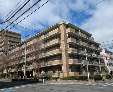 ステイツ千里山 南が丘の画像