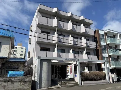 メゾン ド ルナールの画像