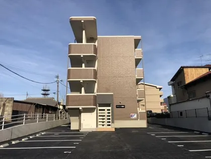 ユーミークランツ殿町の画像