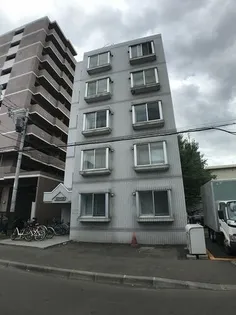 エスコートS11の画像