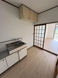 福岡県宗像市赤間2丁目【アパート】の外観