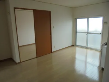 三晃マンションの画像