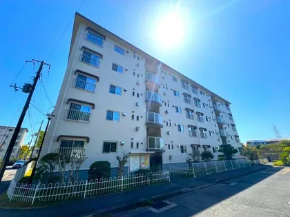 名谷2団地13号棟の画像