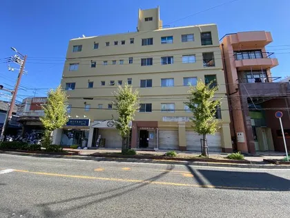 いずみさのコーポの画像