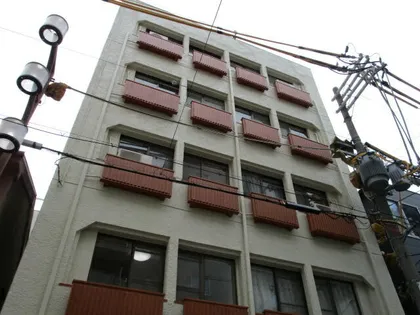 マンションニューナンバ【202号室】の外観