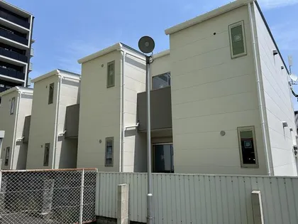 ECLAT CLOSETTE二日市の画像