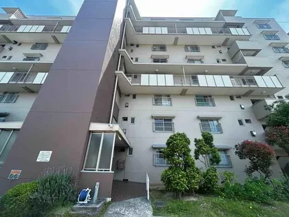 鶴山台第三住宅一五号棟の画像