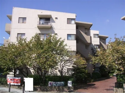 大阪府箕面市新稲1丁目【マンション】の外観